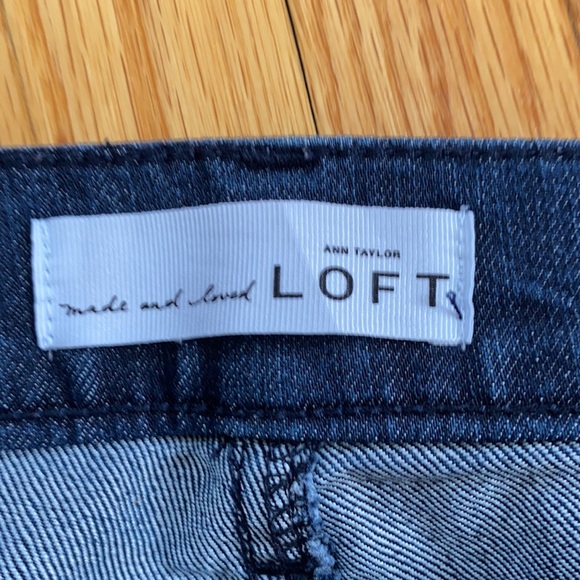 Loft dark wash modern kick crop jeans - Picture 5 of 6